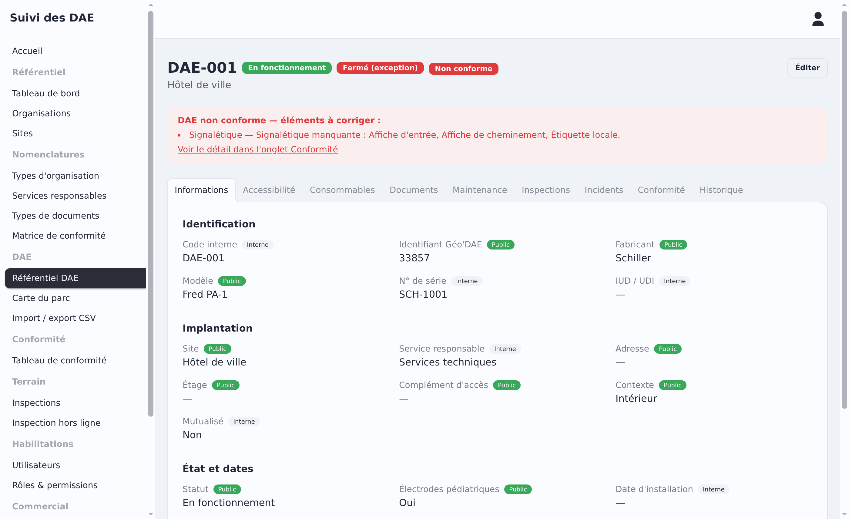 Fiche d'un DAE avec les badges de diffusion par champ